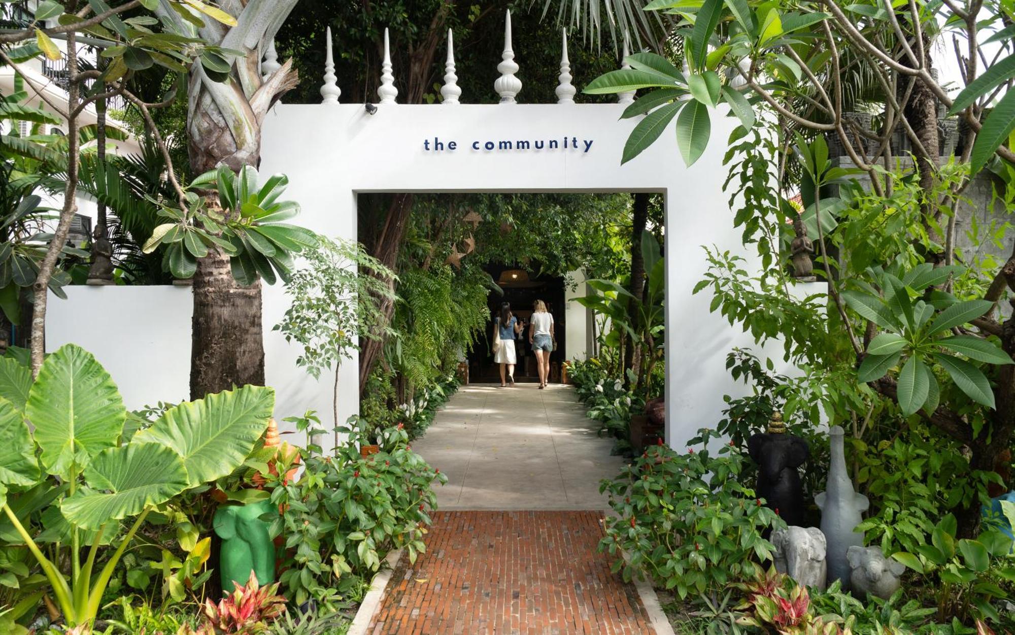 Hotel People By The Community Siem Reap Esterno foto