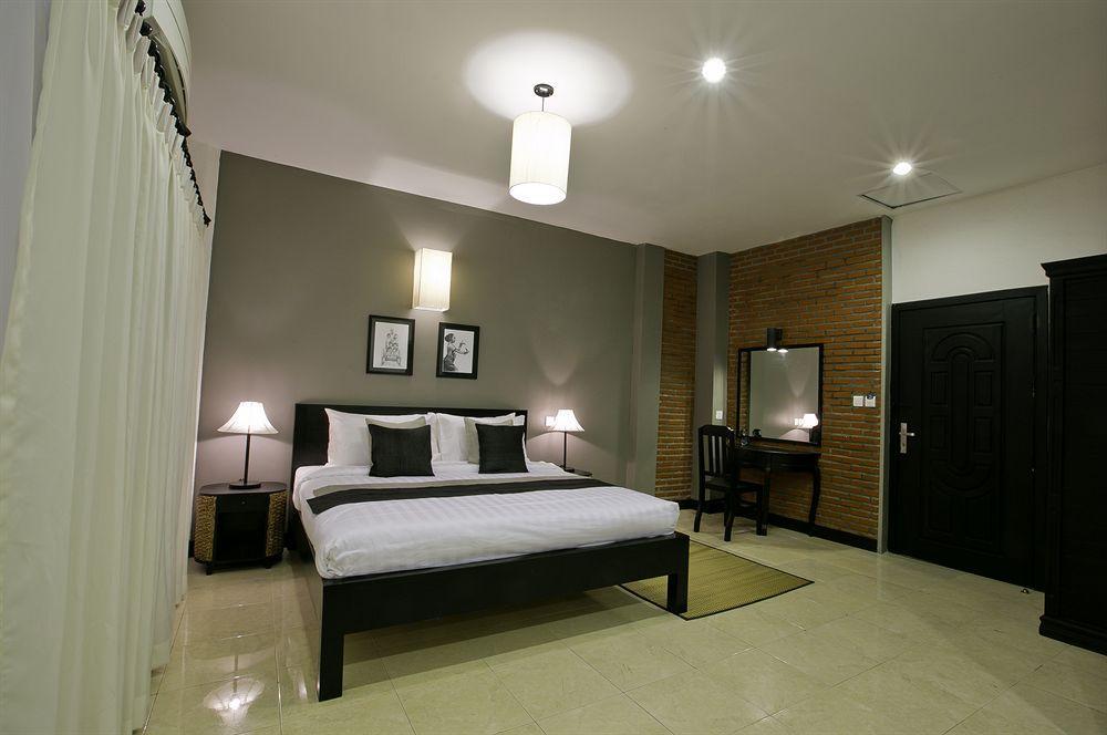 Hotel People By The Community Siem Reap Esterno foto